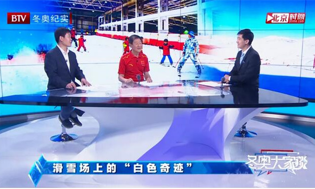 銘星冰雪總裁、首席冰雪系統設計師李子欣（左）