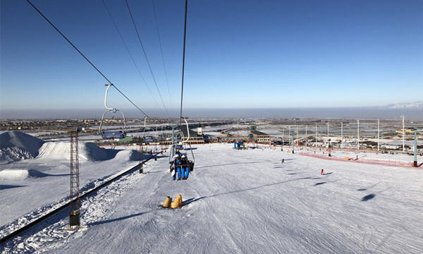 絲綢之路國際度假區滑雪場